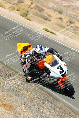 media/Oct-16-2022-TrackXperience (Sun) [[236a00b5b6]]/Group 3/session 4 turn 2/